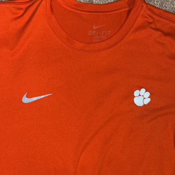 ⭐️SALE⭐️ Clemson Drifit T-shirt - Picture 3 of 6